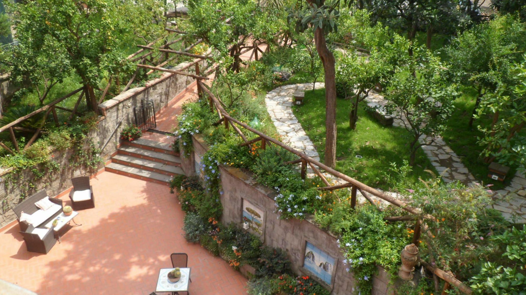 Sorrento Home Luaran gambar