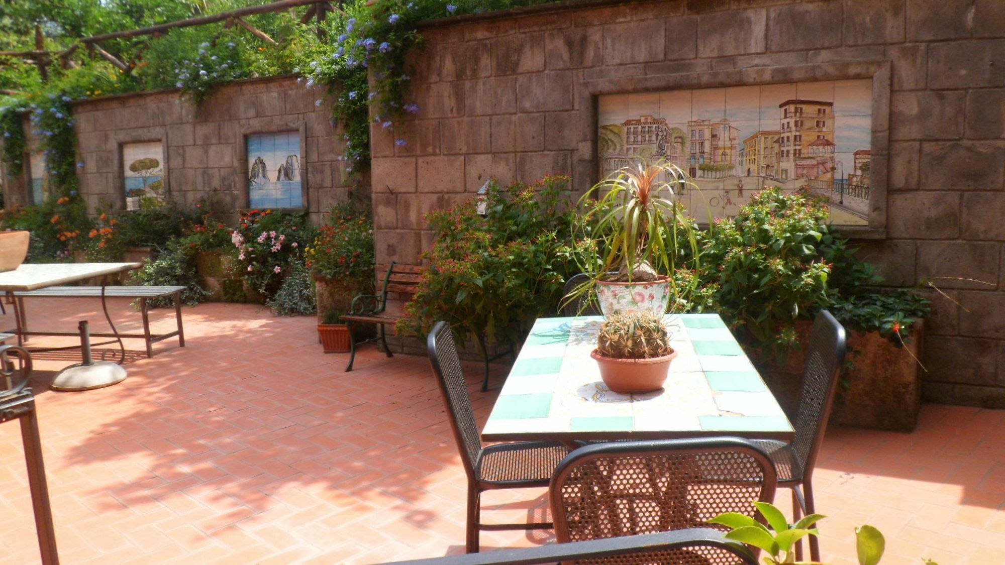 Sorrento Home Luaran gambar